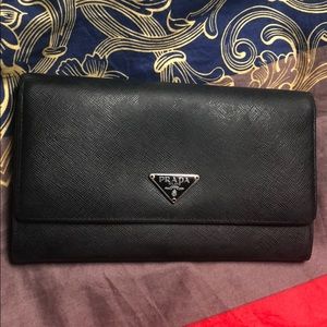 Prada Trifold Wallet, black saffiano leather